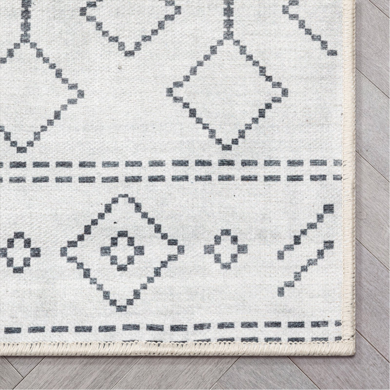Moroccan Indoor Rug, Runner 2' x 5'