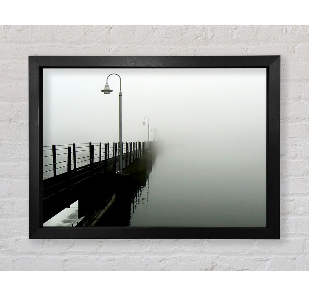 Misty Ocean Pier Gerahmter Druck