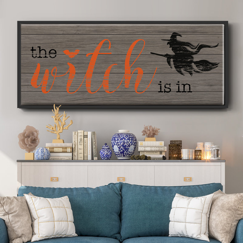 «The Witch», toile encadrée, H 24 po x l 60 po
