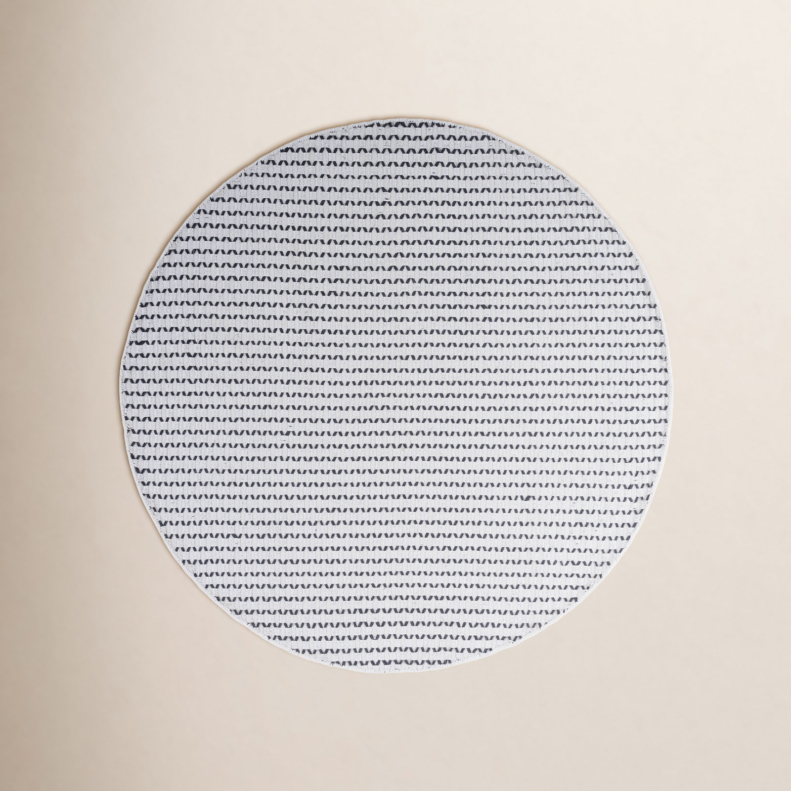 Cape Cod 451 Hand Woven Cotton Pile Chevron / Zig Zag Rug, Round 6'