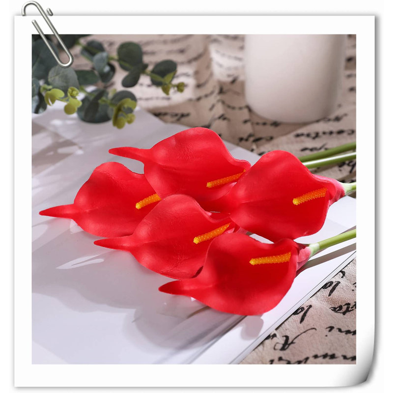 Arrangement Lillies, H 14,29 po x l 5,71 po x P 2,28 po, Rouge