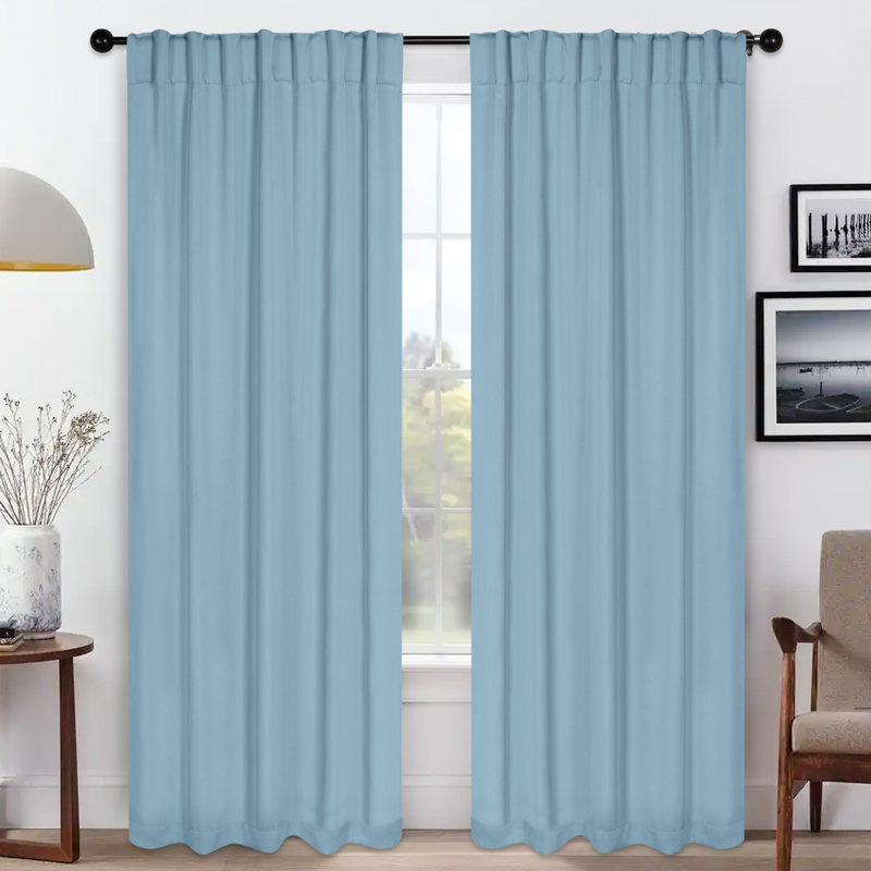 Rideaux obscurcissant et passe-tringle Levatt Classic, Bleu clair, L 52 po x L 108 po