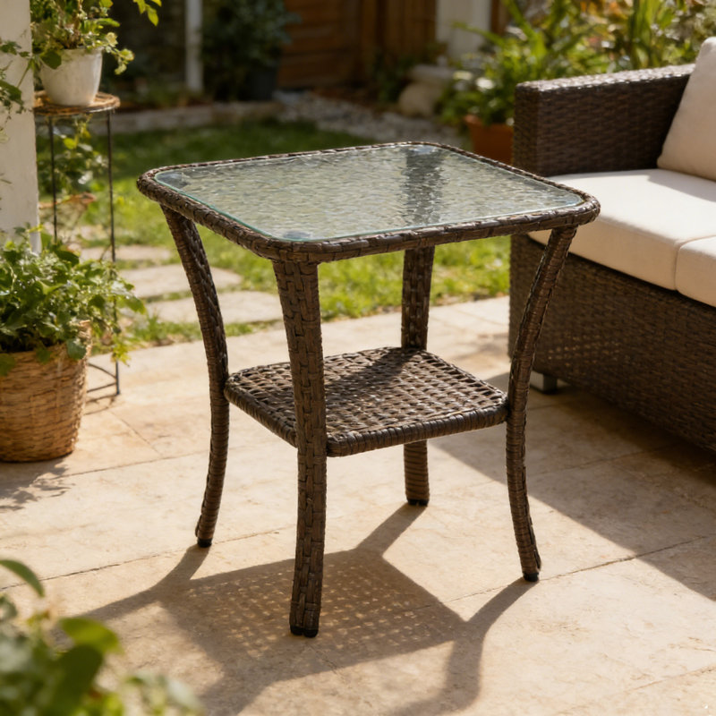 Table d'appoint carrée en osier et rotin avec verre intégré