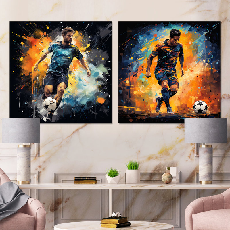 Joueur de football vert et jaune I - ensemble de 2 reproductions d'art en métal sur pied, H 36 po x l 72 po