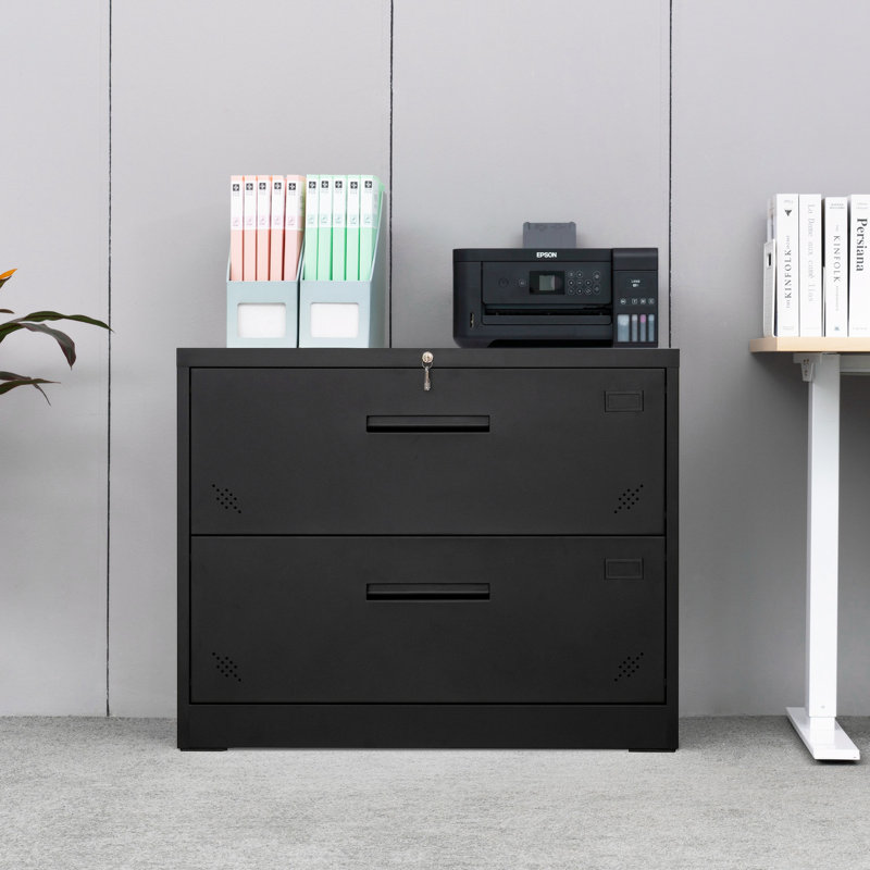 Commode d'appoint en acier Adiy