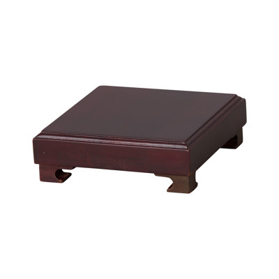 1.5'' H Metal Display Case