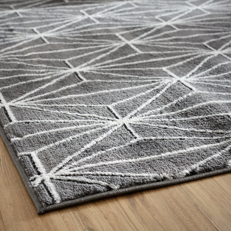 Margery Geometric Indoor Rug, Rectangle 3'11" x 5'3"