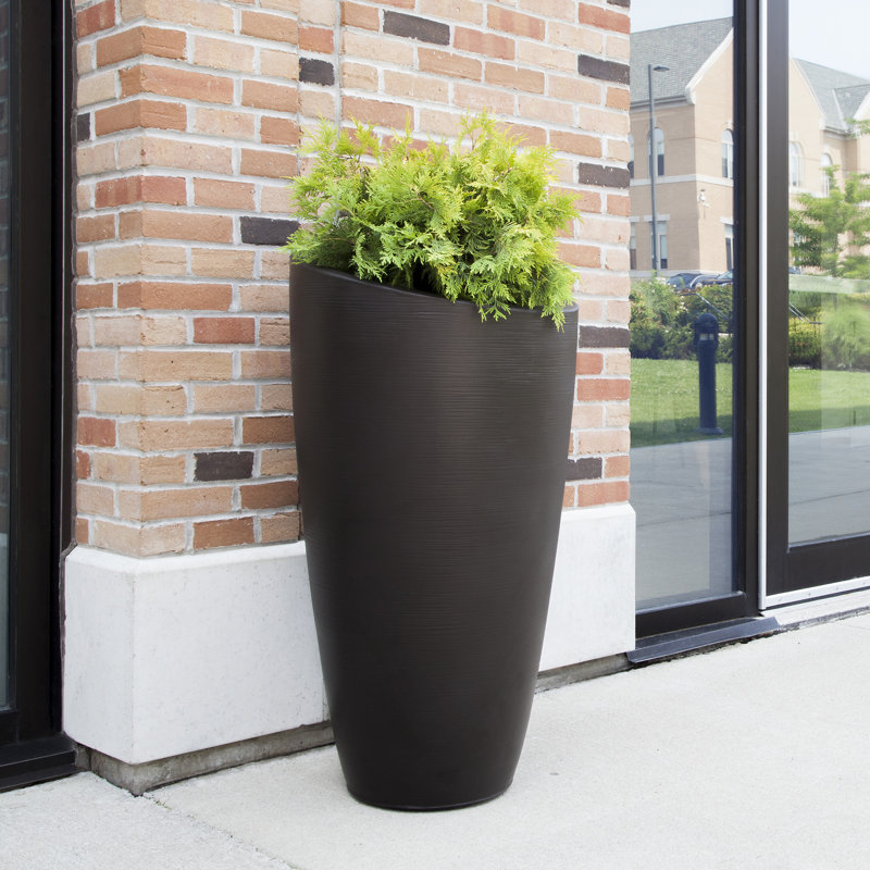 Jardinière en plastique Marazzi, Espresso, H 42 po x l 22 po x P 22 po