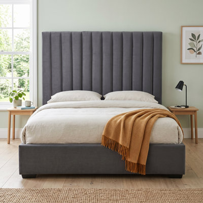 Modern Glam Queen Velvet Upholstered 2-Drawer Storage Platform Bed with 61.4" Tall Vertical Channel Tufted Headboard, Gray