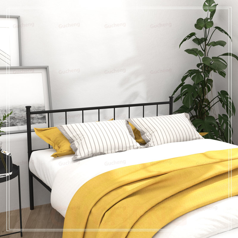Structure de lit double avec tête de lit, pied de lit et rangement sous le lit, structure stable, aucun sommier requis