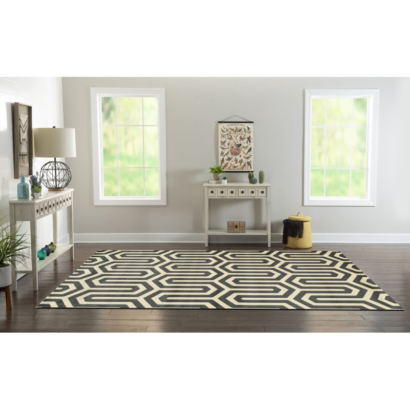 Geometric Indoor Rug, Rectangle 8' x 10'