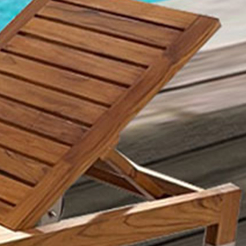 Chaise longue ergonomique en teck pour l'extérieur