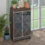 Armoire de rangement en miroir avec découpes géométriques et tablettes réglables