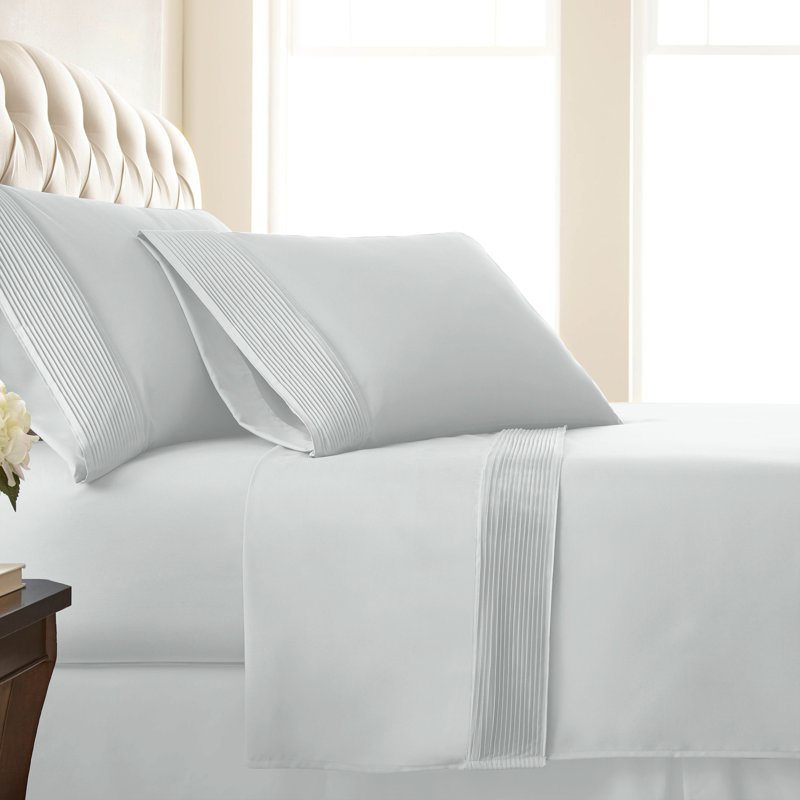 Southshore Fine Linens Vilano Extra Deep Pocket Pleated Sheet Set, Double-Brushed Microfiber 21-Inch Deep Pocket Sheets with Pleated Hem, 1 Pillowcase, Twin, Bright White