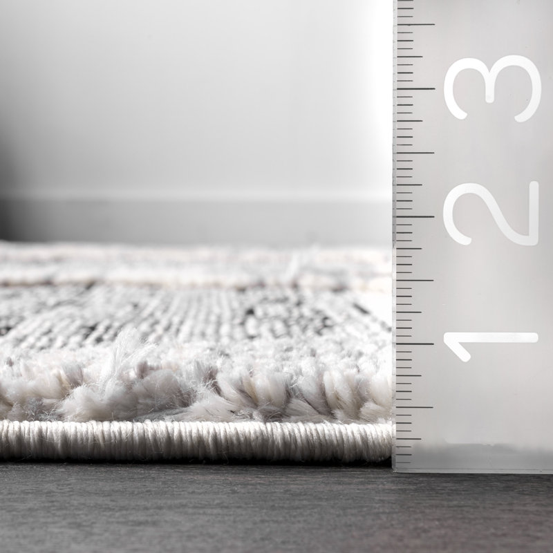 Amiya Geometric Indoor Rug, Rectangle 3' x 5' 7"