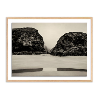 Bedruthan Steps Print by Guy Sargent