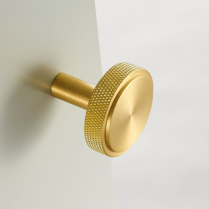 Round Knob, Gold