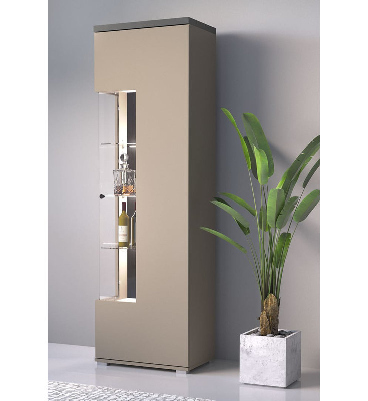 Bhevin Highboard