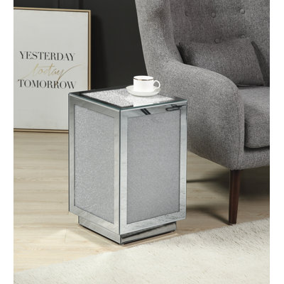 Table d'appoint en miroir et faux Dimaonds