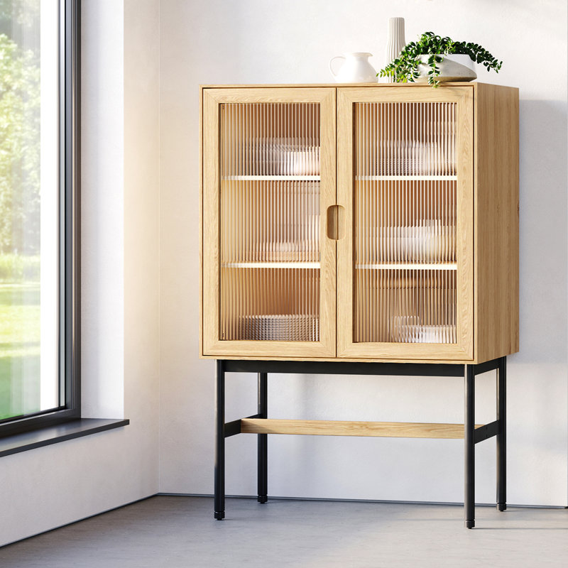 Munro Vitrine, Oak