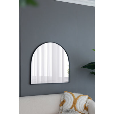 Miroir de cheminée en métal noir avec cadre en fer arqué, 33 po x 31 po, pour la salle de bain, la chambre à coucher, le vestibule