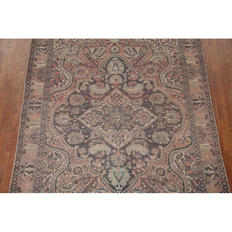 Distressed Area Rug 7x10
