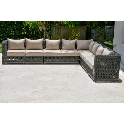 Outdoor Lounge Chair