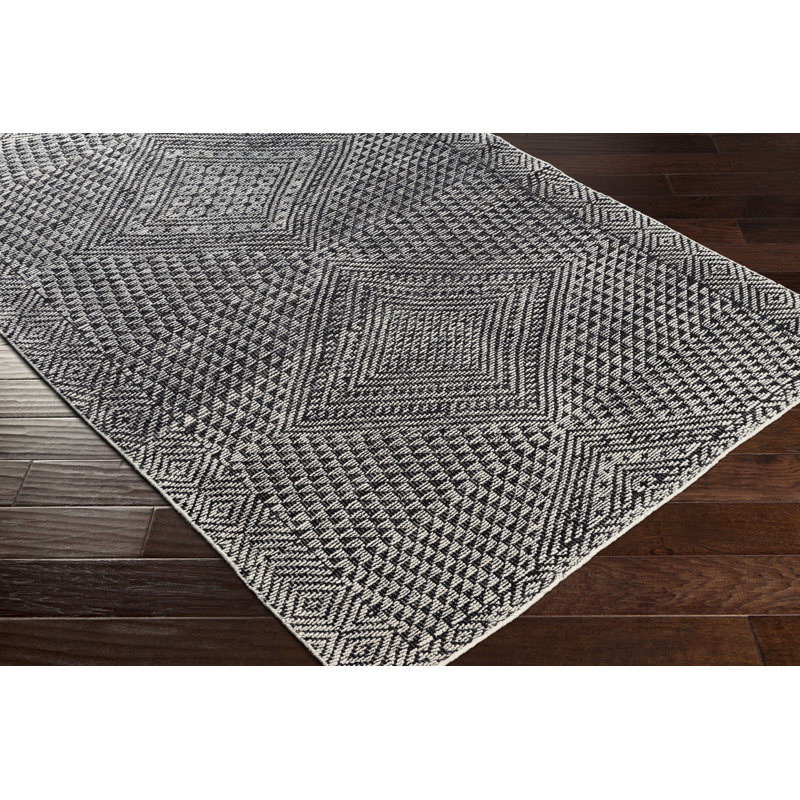 Tapis noir Braydenn, Rectangle 9 pi x 12 pi