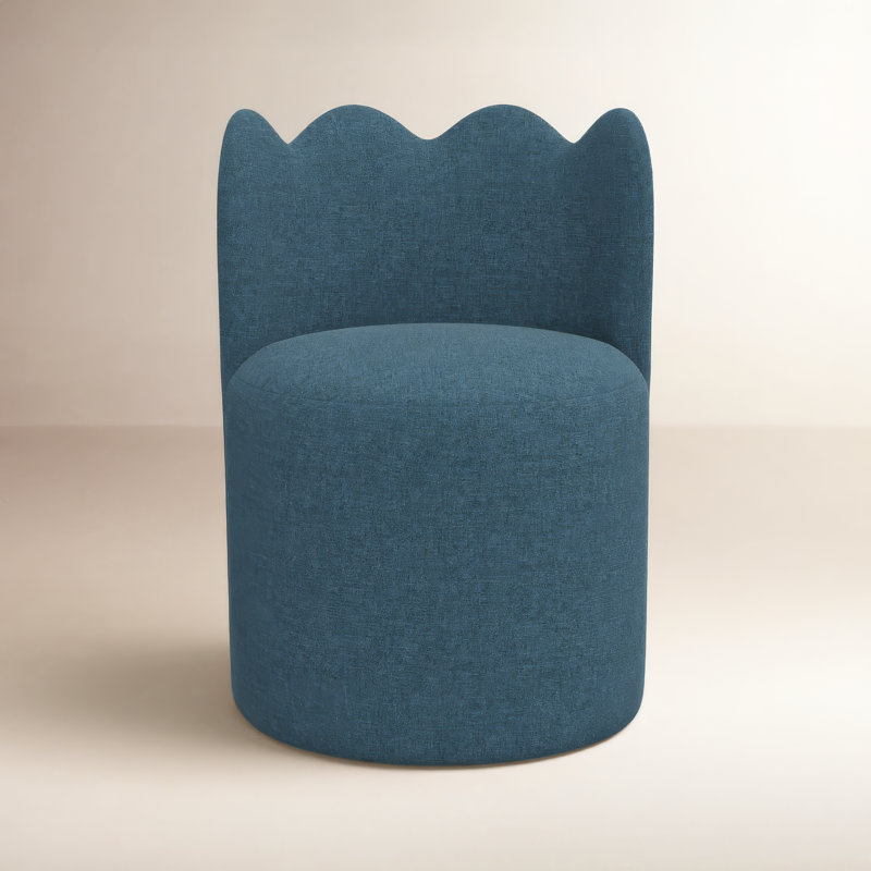 Chaise de salle à manger à dossier ondulé Dahlia, Lin texturé bleu marine Zuma