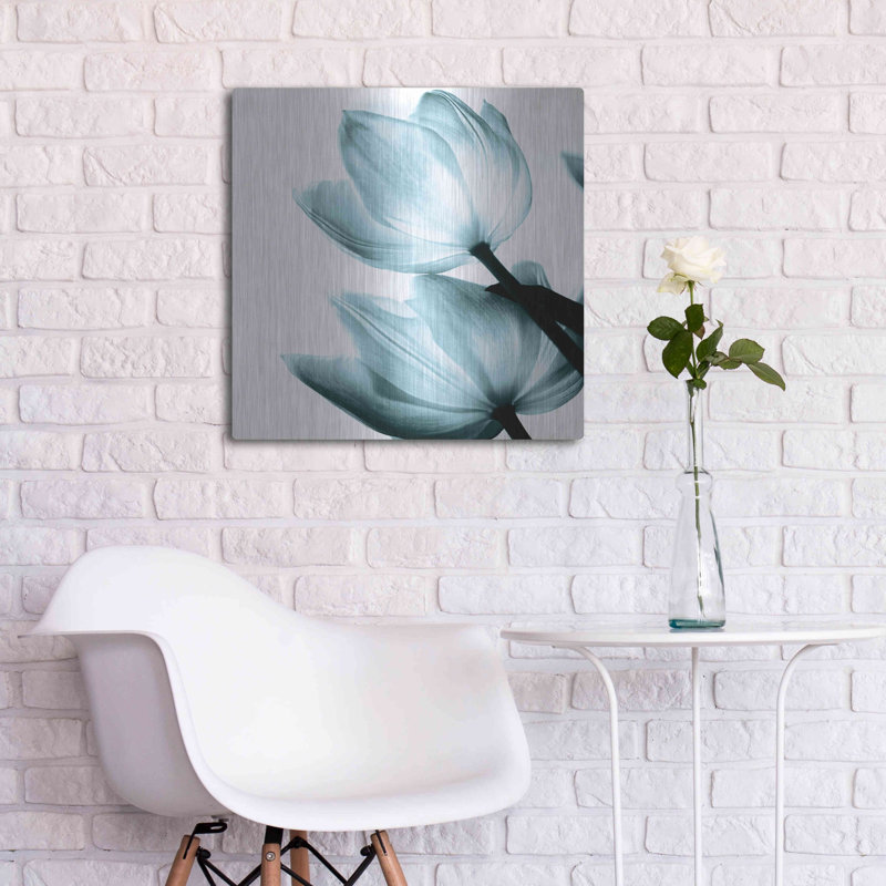 Latitude Run® «Translucent Tulips II Aqua» par Debra Van Swearingen, art mural, H 24 po x l 24 po