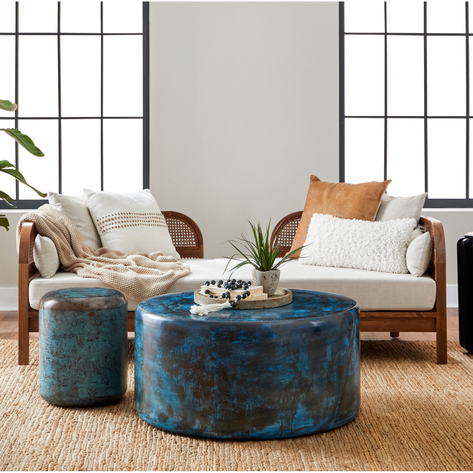 Gorlois Solid Wood Single Coffee Table, Blue