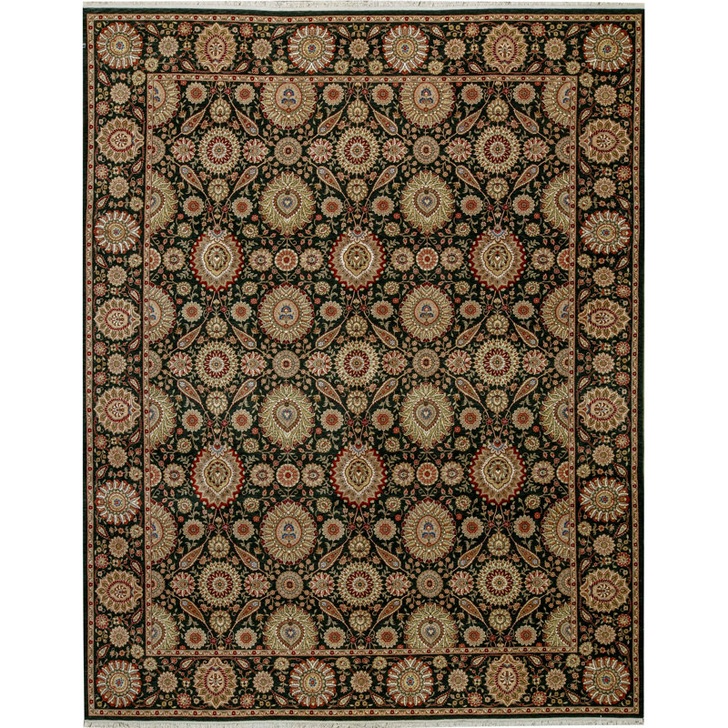 Manchuria Wool Oriental Area Rug in Beige/Black