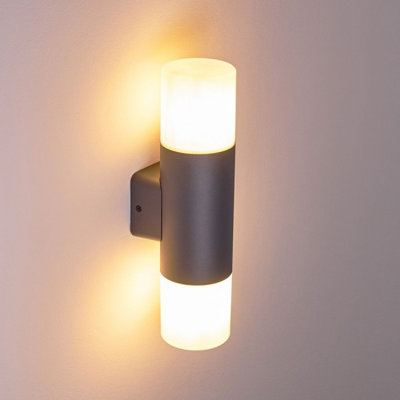 Bixby Matte 2 - Bulb 33.4cm H Outdoor Armed Sconce