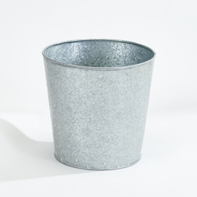 Niebel Metal Pot Planter