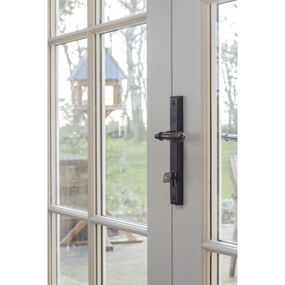 Reeded Lock Door Handle Kit