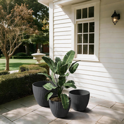 Three-piece Set Of Flower Pots With Checkered Pattern