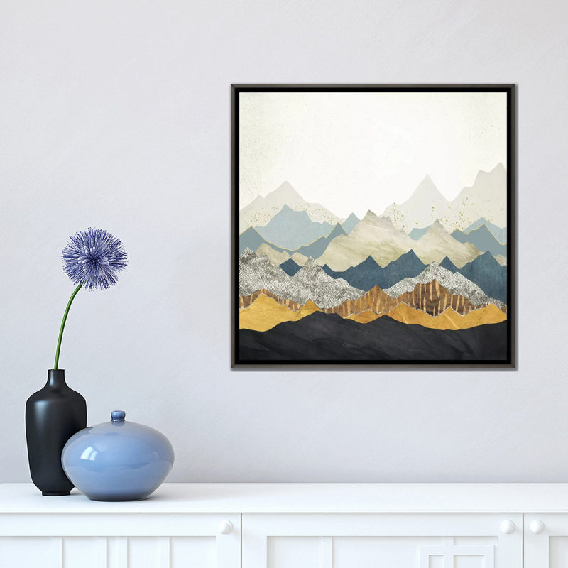 «Distant Peaks» par Spaceécur Designs - impression, Toile encadrée de bois rustique foncé, H 18 po x l 18 po x P 1,5 po