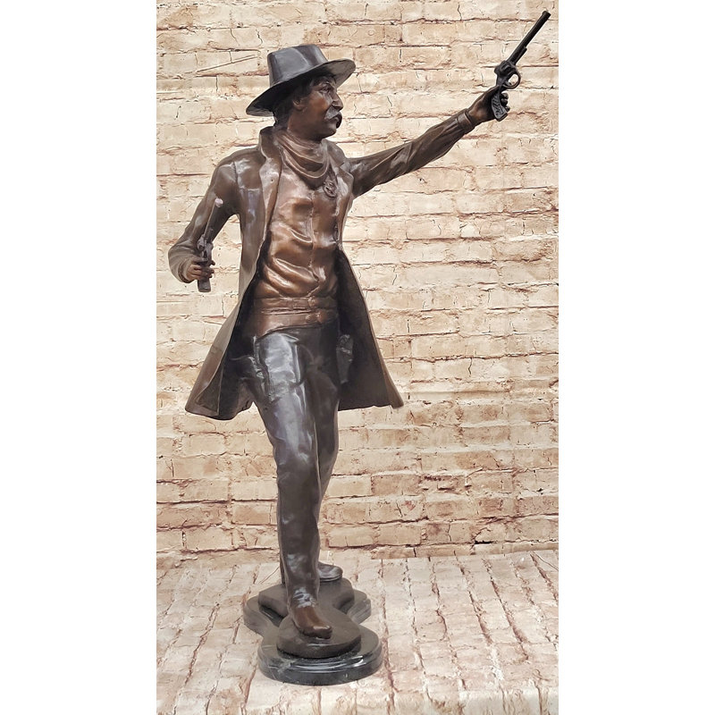 Wyatt Earp Gunslinger Wild West Sherriff tirant deux pistolets - Sculpture Bronze Statue Western