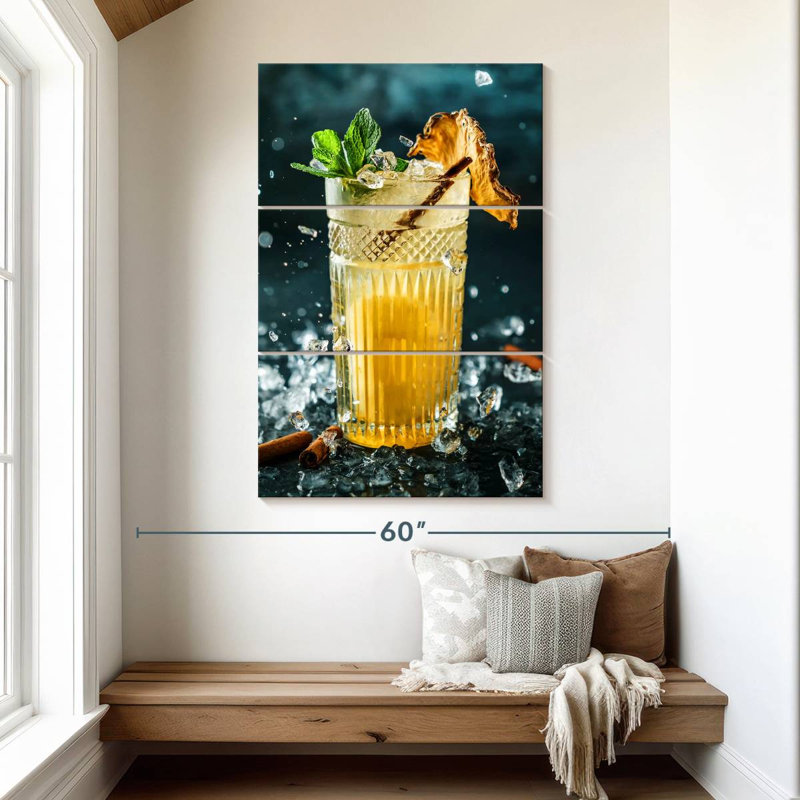 Yarlin, cocktail d'ananas, H 50 po x l 32 po