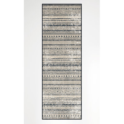 Chunn Indoor Rug