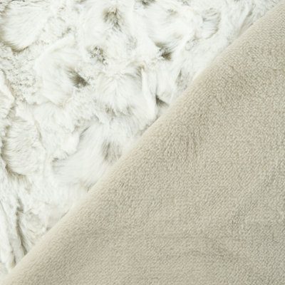 Cozy Waterproof Pet Throw