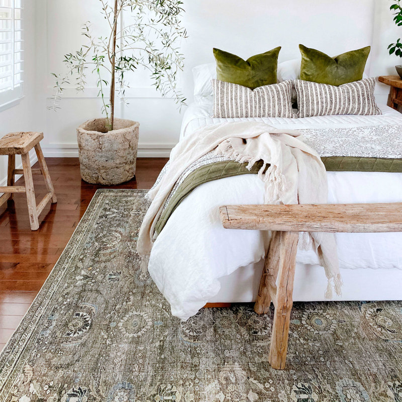 Sim Oriental Antique/Moss Area Rug, Rectangle  9'6" x 14'