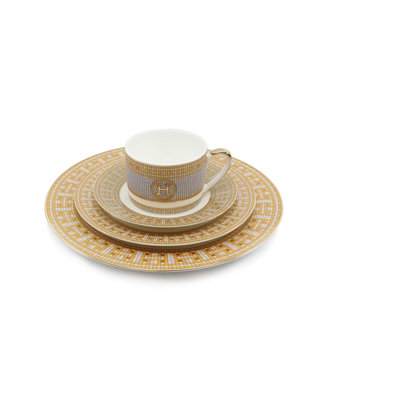 Iisle Piece Bone China Dinnerware Set - Service for 4
