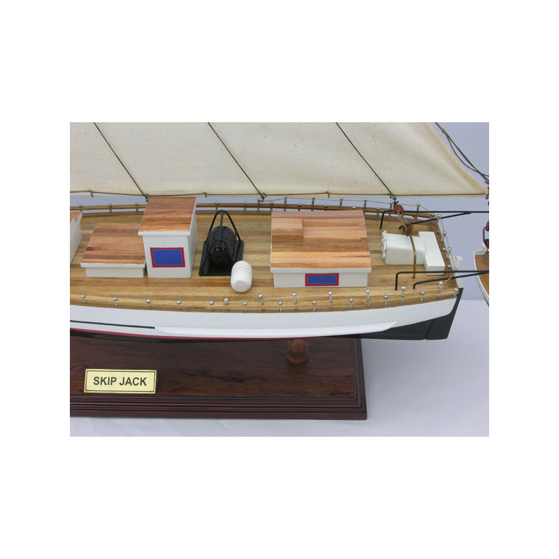 Bateau skipjack peint (l80)