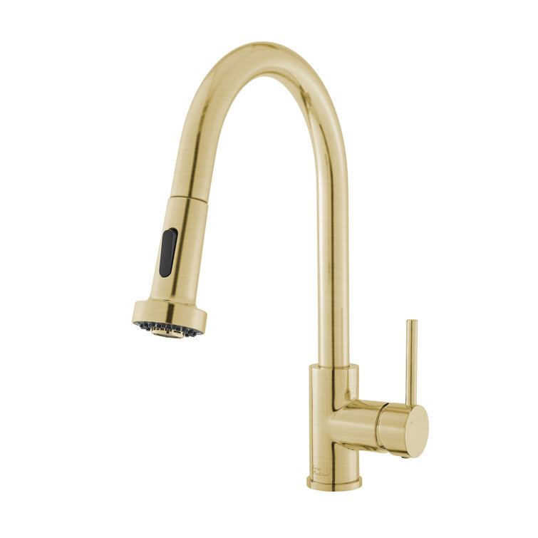 Swiss Madison Pull Out Single Handle Kitchen Faucet with Accessories