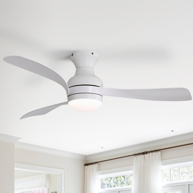 Ventilateur de plafond encastré de 52 pouces avec lumière DC et télécommande, pales réversibles 3-ABS pour un confort toute l'année