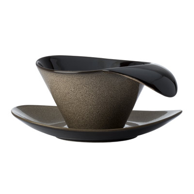 Soucoupe 7 po Oneida Hospitality