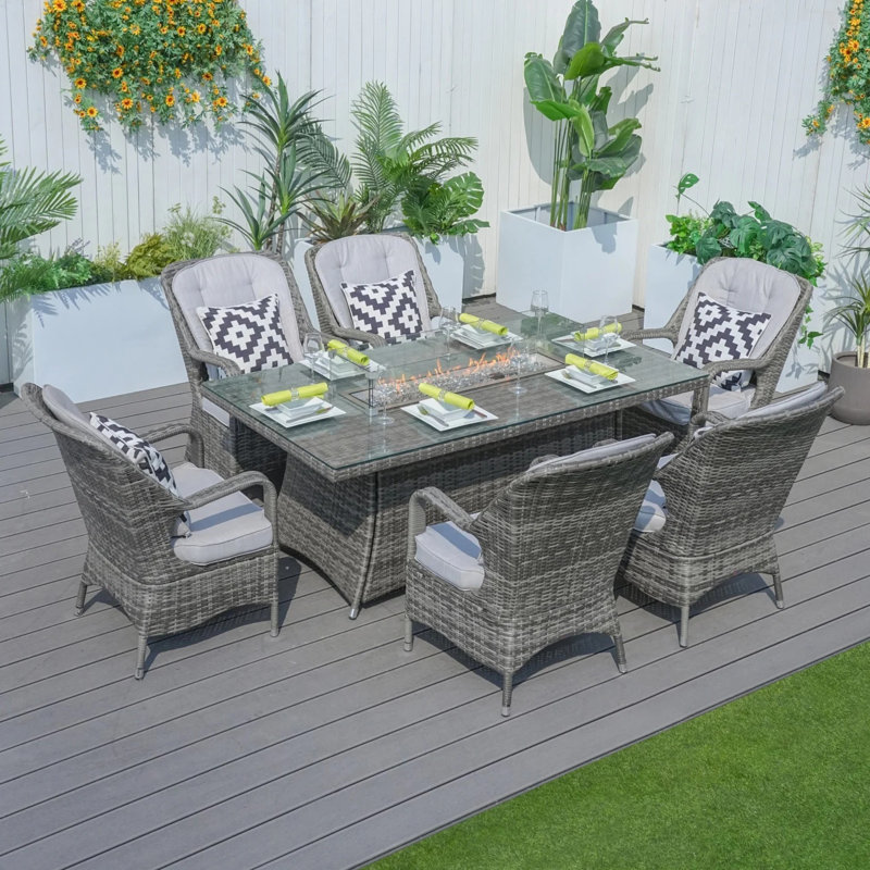6 - Person Wicker Patio Dining Set with Rectangular Table