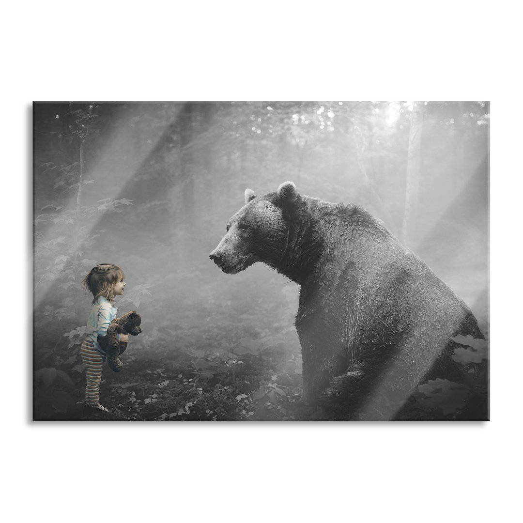 Glasbild Mädchen mit Teddy und Bär im Wald