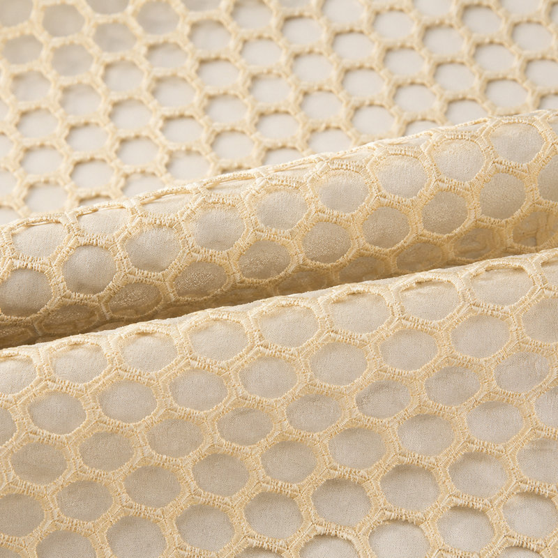 Motif de dentelle gaufrée en nid d'abeille géométrique Violet Linen, 52 po x 70 po, Ivoire ivoire
